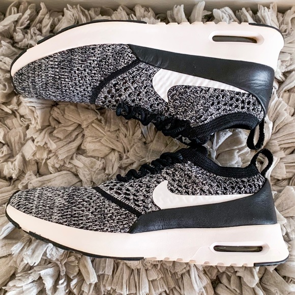 *SOLD* - Picture 2 of 4